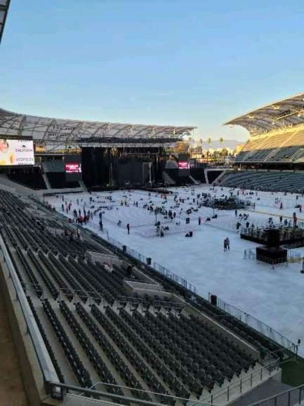 BMO Stadium, section: 227, row: C, seat: 4
