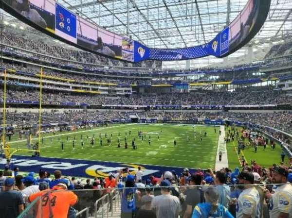 SoFi Stadium, section: 105, row: 15, seat: 14