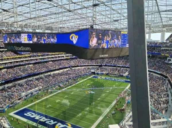 SoFi Stadium, section: 404, row: 6, seat: 1
