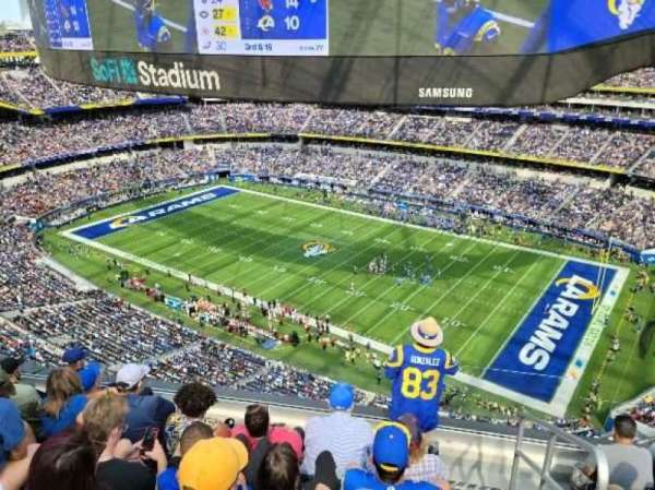 SoFi Stadium, section: 420, row: 5, seat: 1