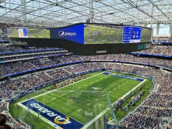 SoFi Stadium, section: 434, row: 4, seat: 1