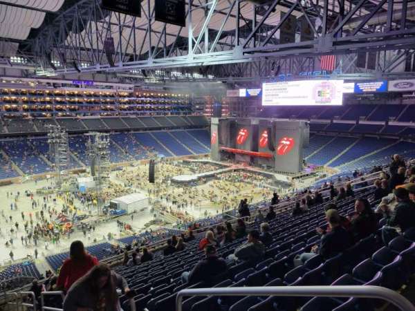 Ford Field, section: 326, row: 17, seat: 26