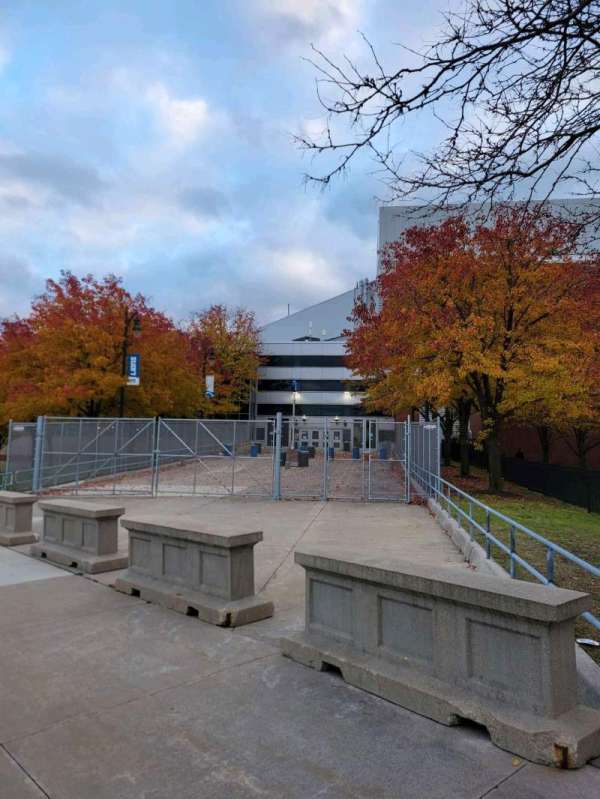 Ford Field, section: Gate E