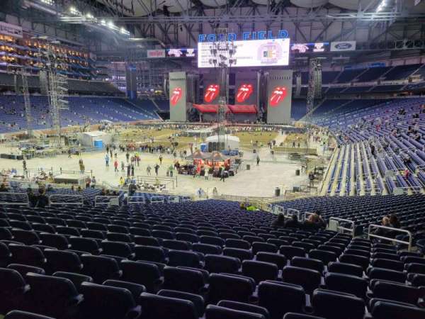 Ford Field, section: 119, row: 32, seat: 16