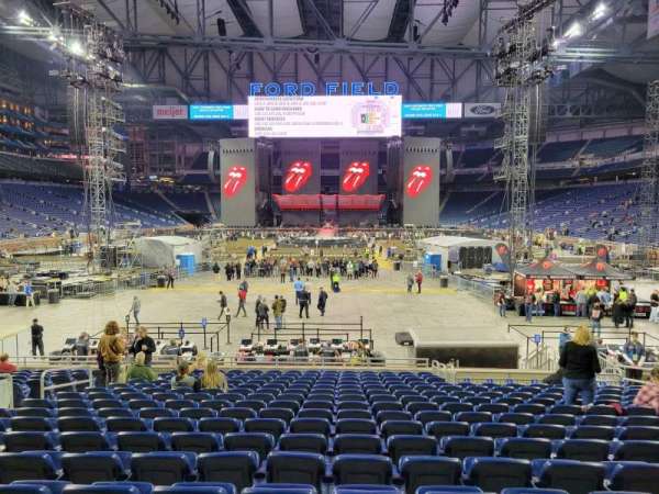 Ford Field, section: 117, row: 17, seat: 10