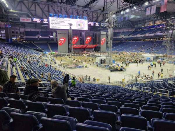 Ford Field, section: 113, row: 29, seat: 10