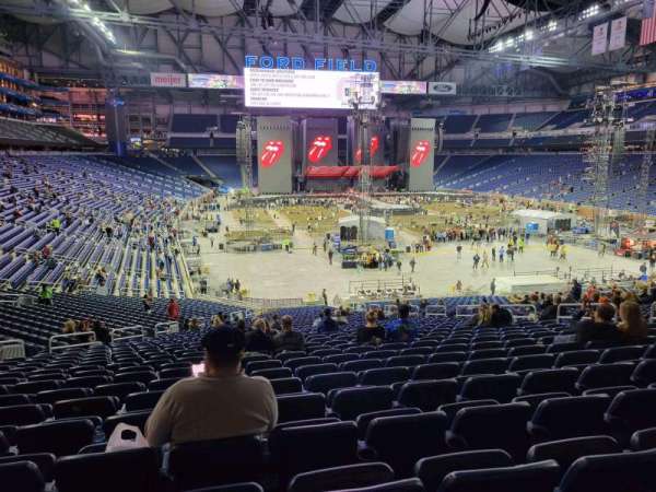Ford Field, section: 114, row: 40, seat: 17