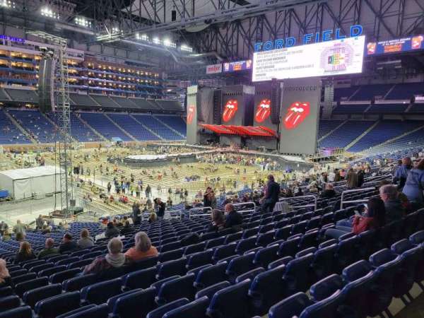 Ford Field, section: 124, row: 34, seat: 6