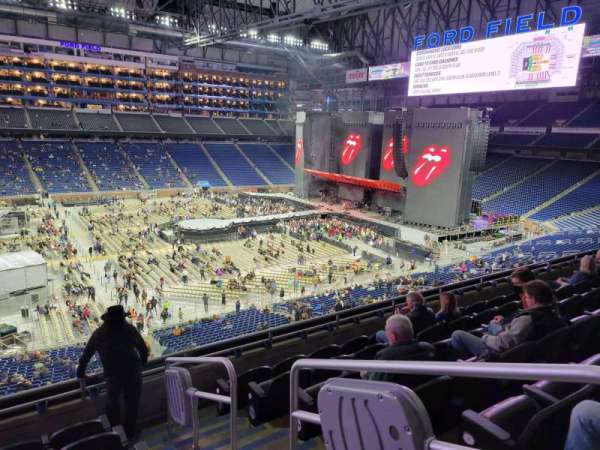 Ford Field, section: 228, row: 7, seat: 23