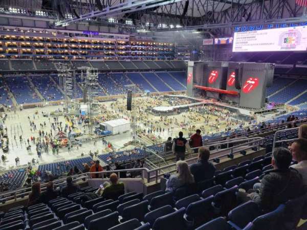 Ford Field, section: 327, row: 10, seat: 14