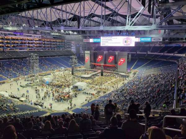 Ford Field, section: 323, row: 15, seat: 23
