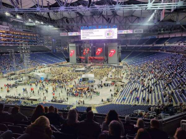 Ford Field, section: 228, row: 8, seat: 15