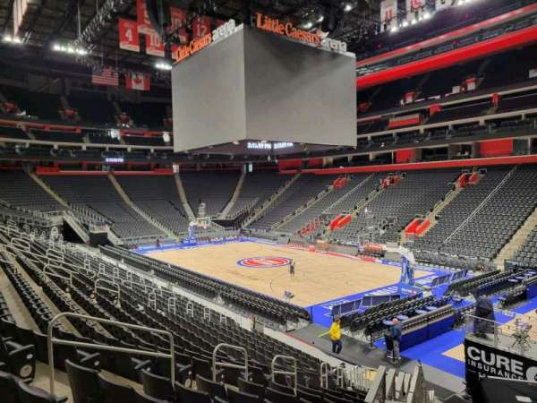 Little Caesars Arena, section: 105, row: 17, seat: 10