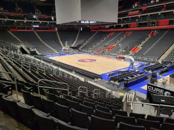 Little Caesars Arena, section: 105, row: 18, seat: 11