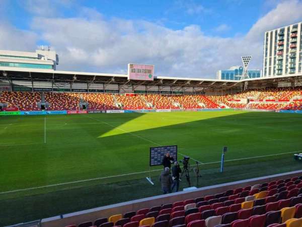 Gtech Community Stadium, section: s102, row: 11, seat: 60