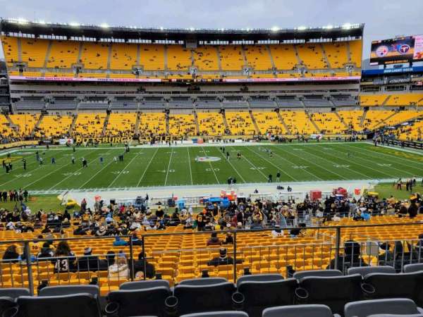 Acrisure Stadium, section: 210, row: D, seat: 10