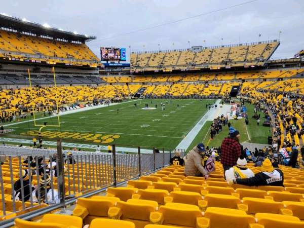 Acrisure Stadium, section: 101, row: CC, seat: 7