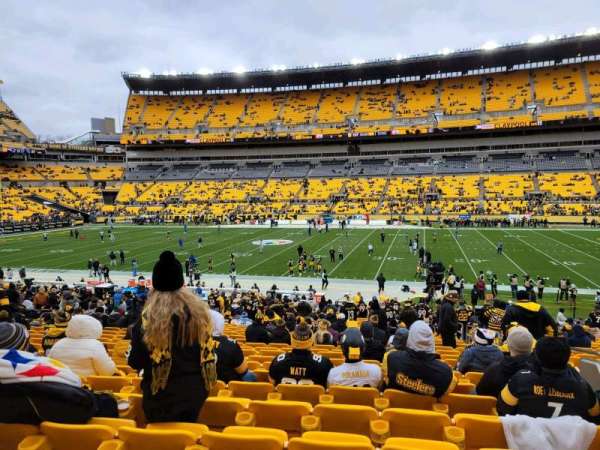 Acrisure Stadium, section: 136, row: CC, seat: 4