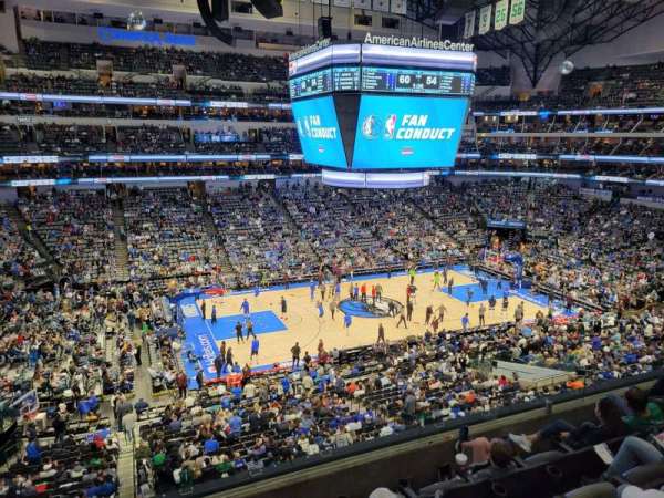 American Airlines Center, section: 219, row: d, seat: 16