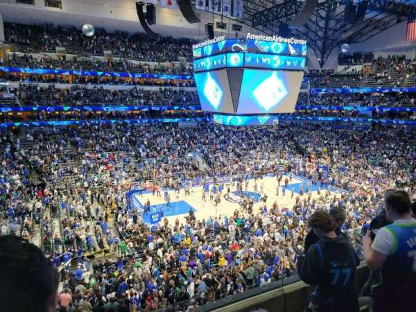 American Airlines Center, section: 212, row: d, seat: 7