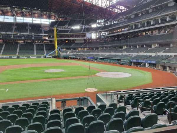 Globe Life Field, section: 9, row: 9, seat: 4