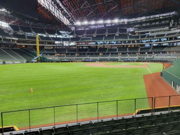 Globe Life Field, section: 33, row: 7, seat: 7