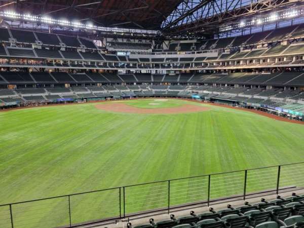 Globe Life Field, section: 136, row: 6, seat: 15