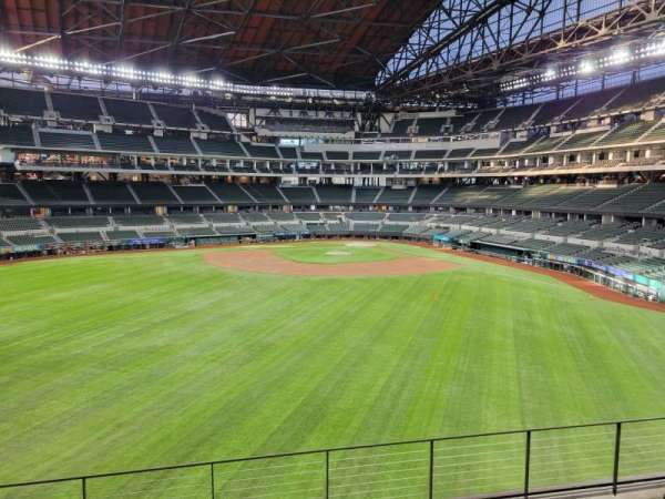 Globe Life Field, section: 137, row: 6, seat: 11
