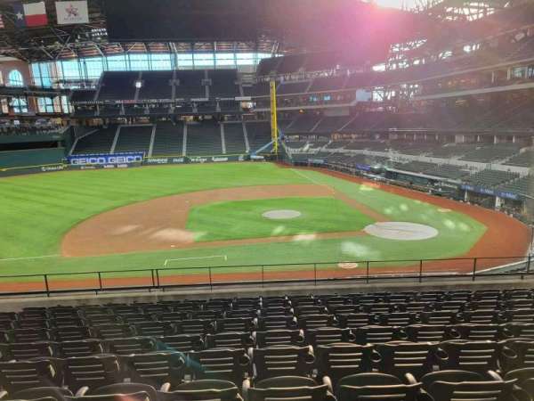 Globe Life Field, section: 109, row: 10, seat: 10
