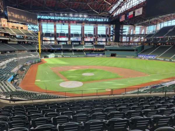 Globe Life Field, section: 116, row: 10, seat: 11