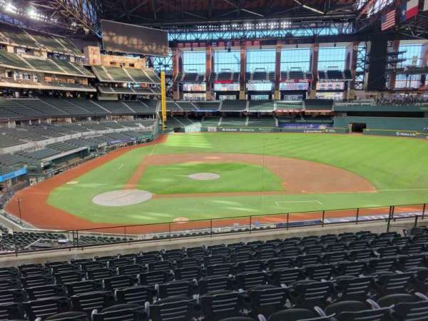 Globe Life Field, section: 118, row: 10, seat: 10