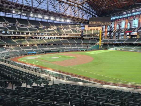 Globe Life Field, section: 124, row: 10, seat: 10