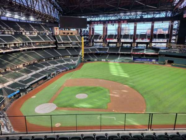 Globe Life Field, section: 223, row: 7, seat: 14