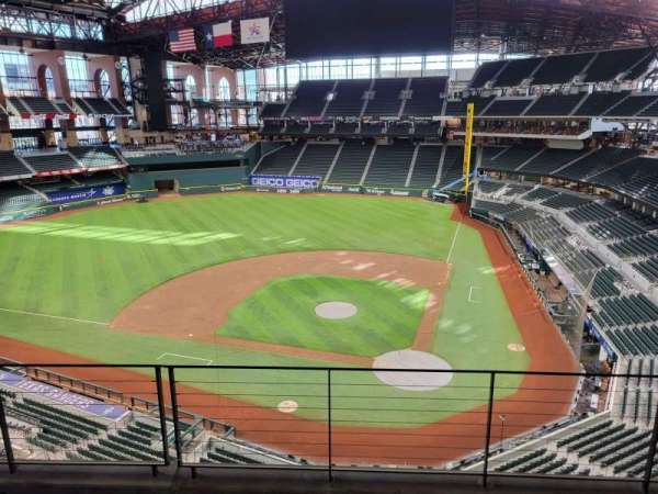 Globe Life Field, section: 214, row: 4, seat: 8