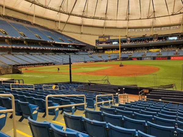 Tropicana Field, section: 124, row: t, seat: 5