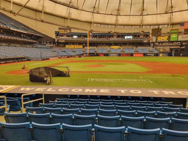 Tropicana Field, section: 114, row: t, seat: 5