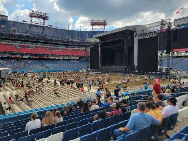 Nissan Stadium, section: 113, row: m, seat: 13
