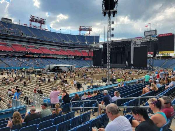 Nissan Stadium, section: 116, row: L, seat: 8