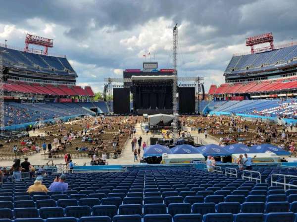 Nissan Stadium, section: 124, row: z, seat: 9