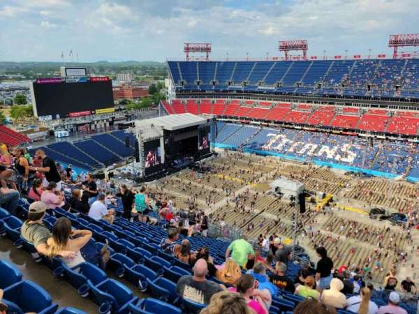 Nissan Stadium, section: 331, row: cc, seat: 9