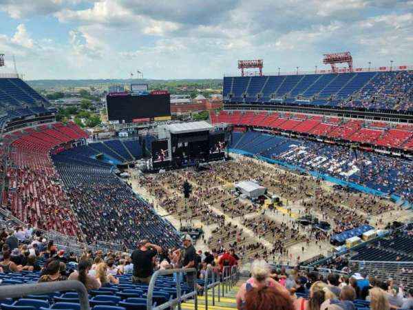 Nissan Stadium, section: 326, row: cc, seat: 13
