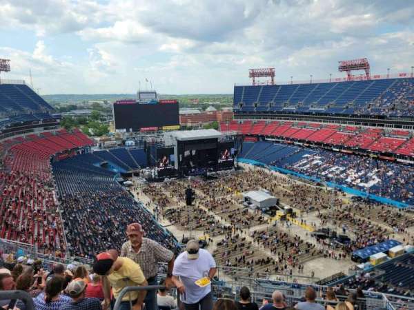 Nissan Stadium, section: 326, row: t, seat: 11