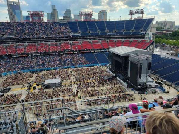 Nissan Stadium, section: 312, row: n, seat: 22