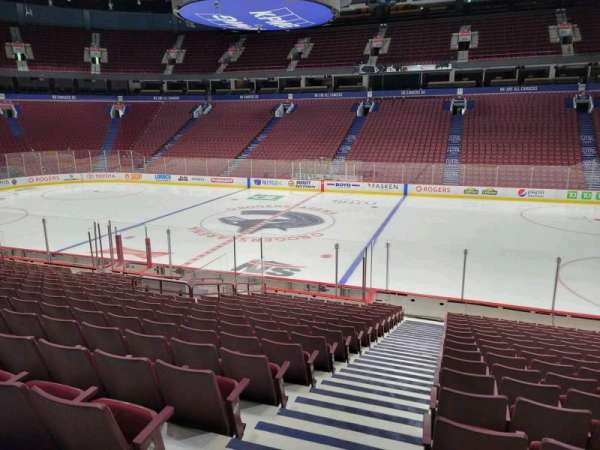 Rogers Arena, section: 116, row: 17, seat: 1