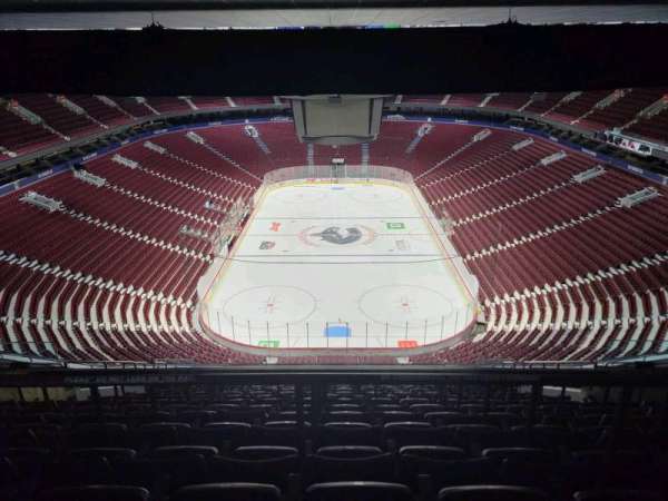 Rogers Arena, section: Rogers studio lounge, row: 2, seat: 2