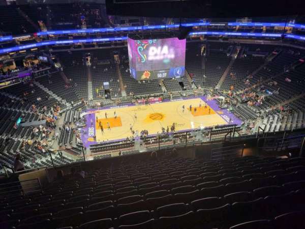 Mortgage Matchup Center, section: 220, row: 14, seat: 10