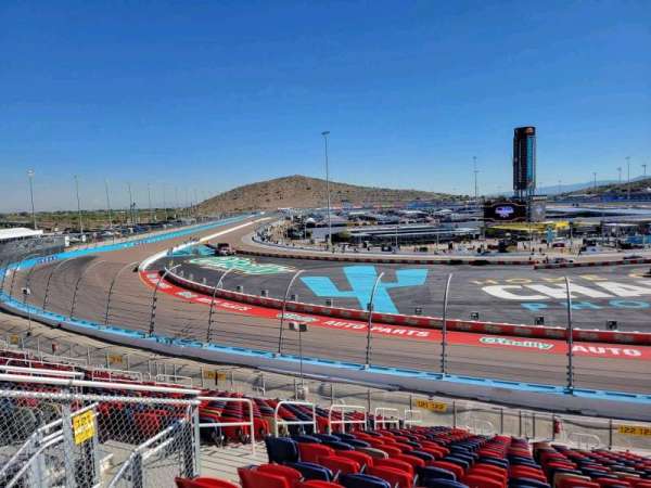 Phoenix Raceway, section: 122, row: 25, seat: 8