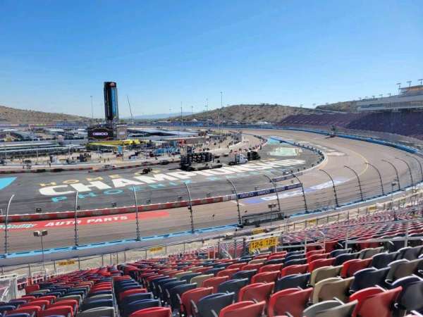 Phoenix Raceway, section: 124, row: 35, seat: 10