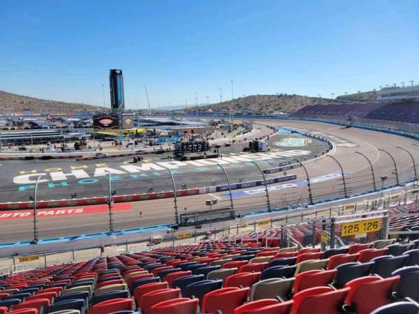 Phoenix Raceway, section: 125, row: 30, seat: 10