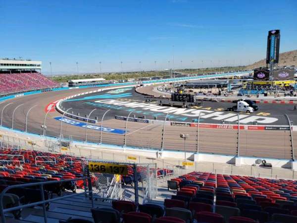 Phoenix Raceway, section: 137, row: 30, seat: 13